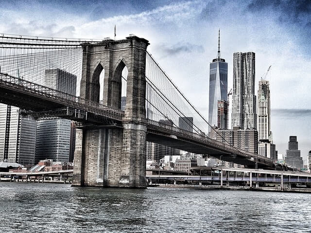 Taucherkrankheit - Brooklyn Bridge